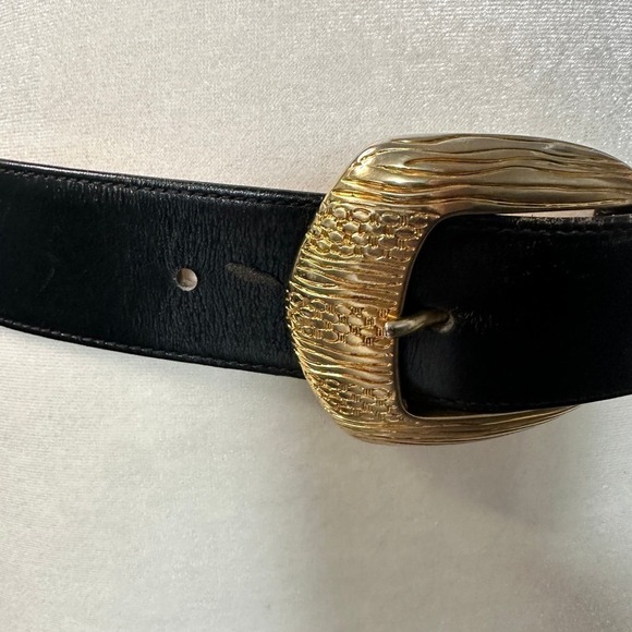 Escada Vintage Belt Size 40 - Picture 3 of 9
